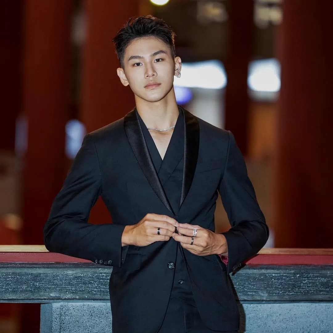 Howard 璽皓 사진 7