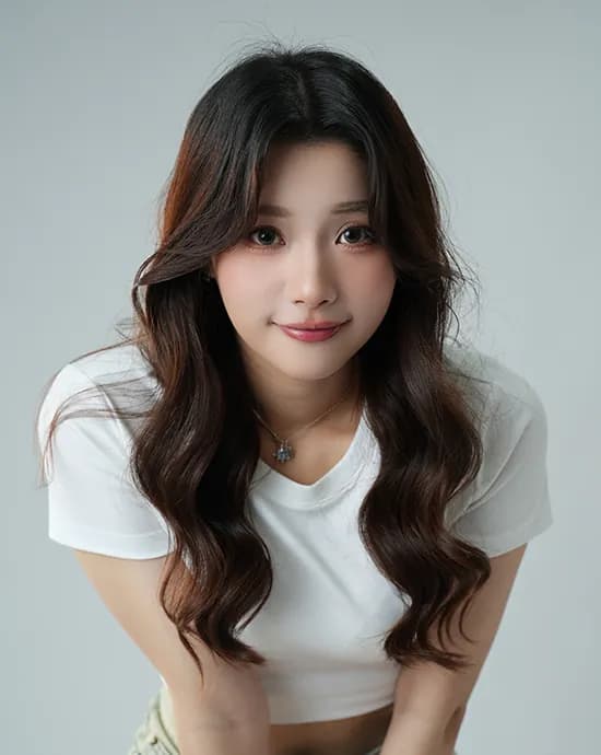 Elaine 玥晨