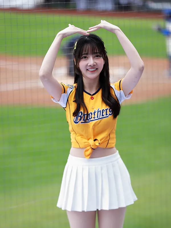 Angela 衣宸 사진 1