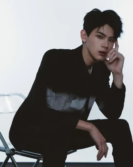 Jing 王靖惟