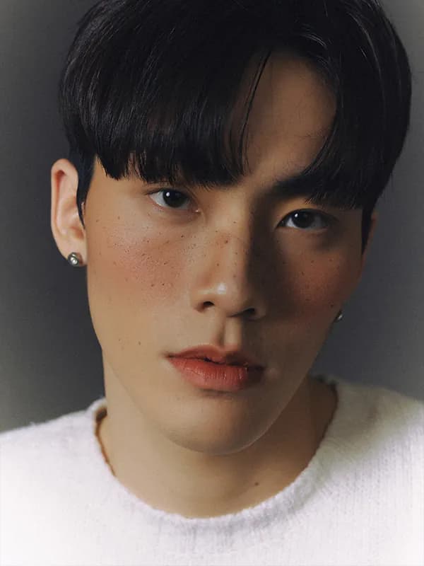 Ren Ping 任平 사진 1