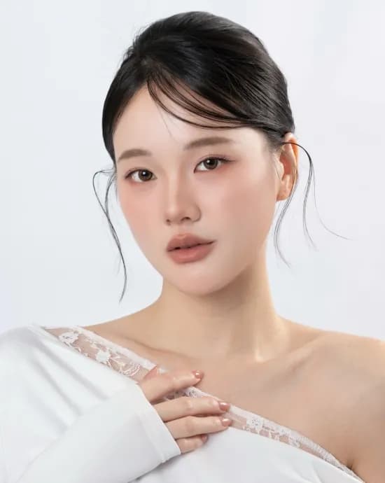 Queenie 林玟萱