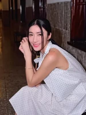 Kate 龎蕾馨