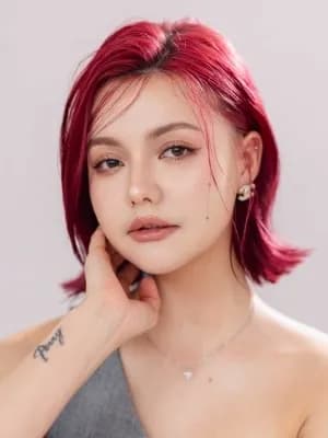 Jasmine 裴頡