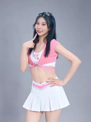 Gigi 彤彤