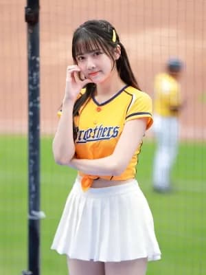 Angela 衣宸