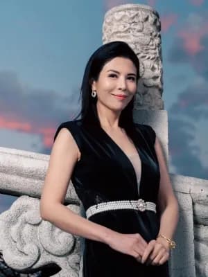 Vivian 王百瑜