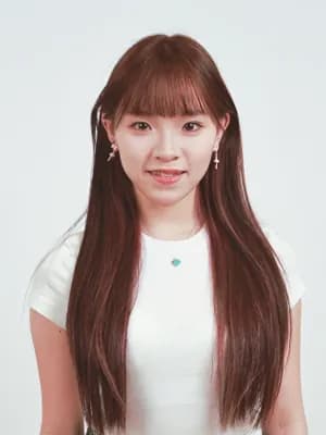 Livi 林潔宜