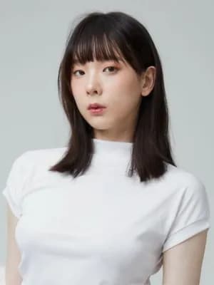Demi 徐逸婷