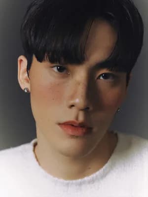 Ren Ping 任平
