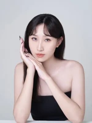 Angelina 林姿妤
